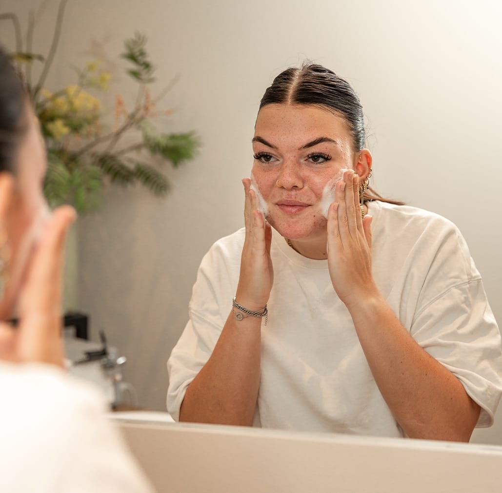 moet ik mijn gezicht reinigen wanneer ik geen make-up draag?